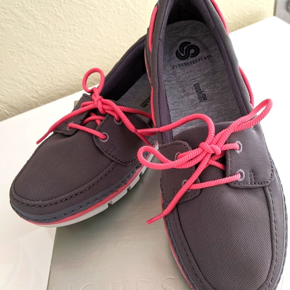 🧡 NWT CLOUDSTEPPERS BY CLARK'S MODEL STEP MARO SAND WOMEN'S BOAT SHOES